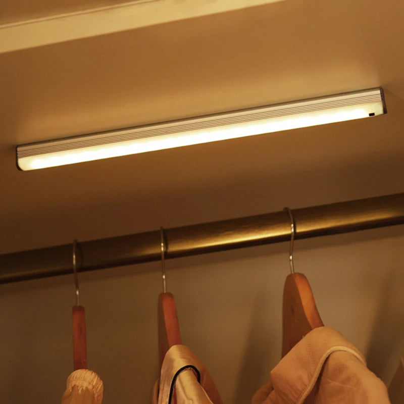 Wireless Induction LED Lamp