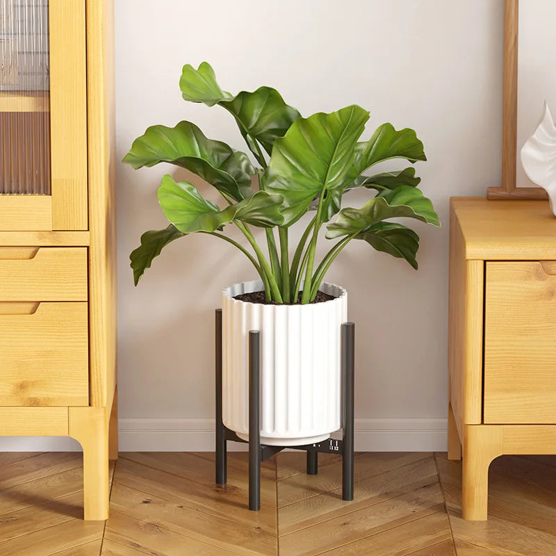 🌿 Modern Plant Stand